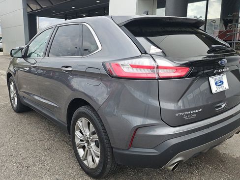 Used 2024 Ford Edge Titanium image 3