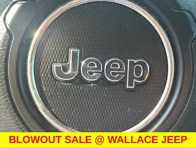 Certified 2023 Jeep Gladiator Overland AWD/4WD image 24