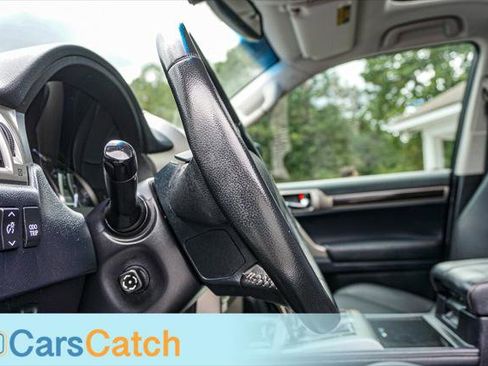 Used 2019 Lexus GX 460 w/ Navigation Package image 34