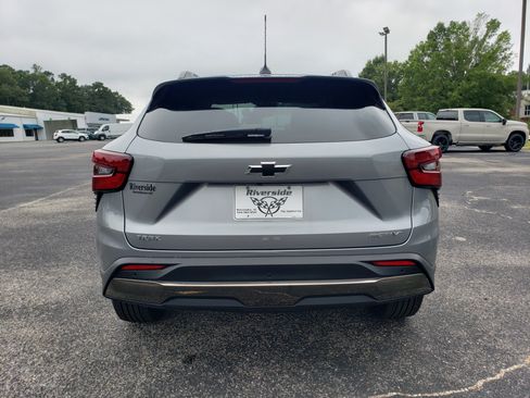 New 2026 Chevrolet Trax ACTIV w/ Driver Confidence Package FWD image 8