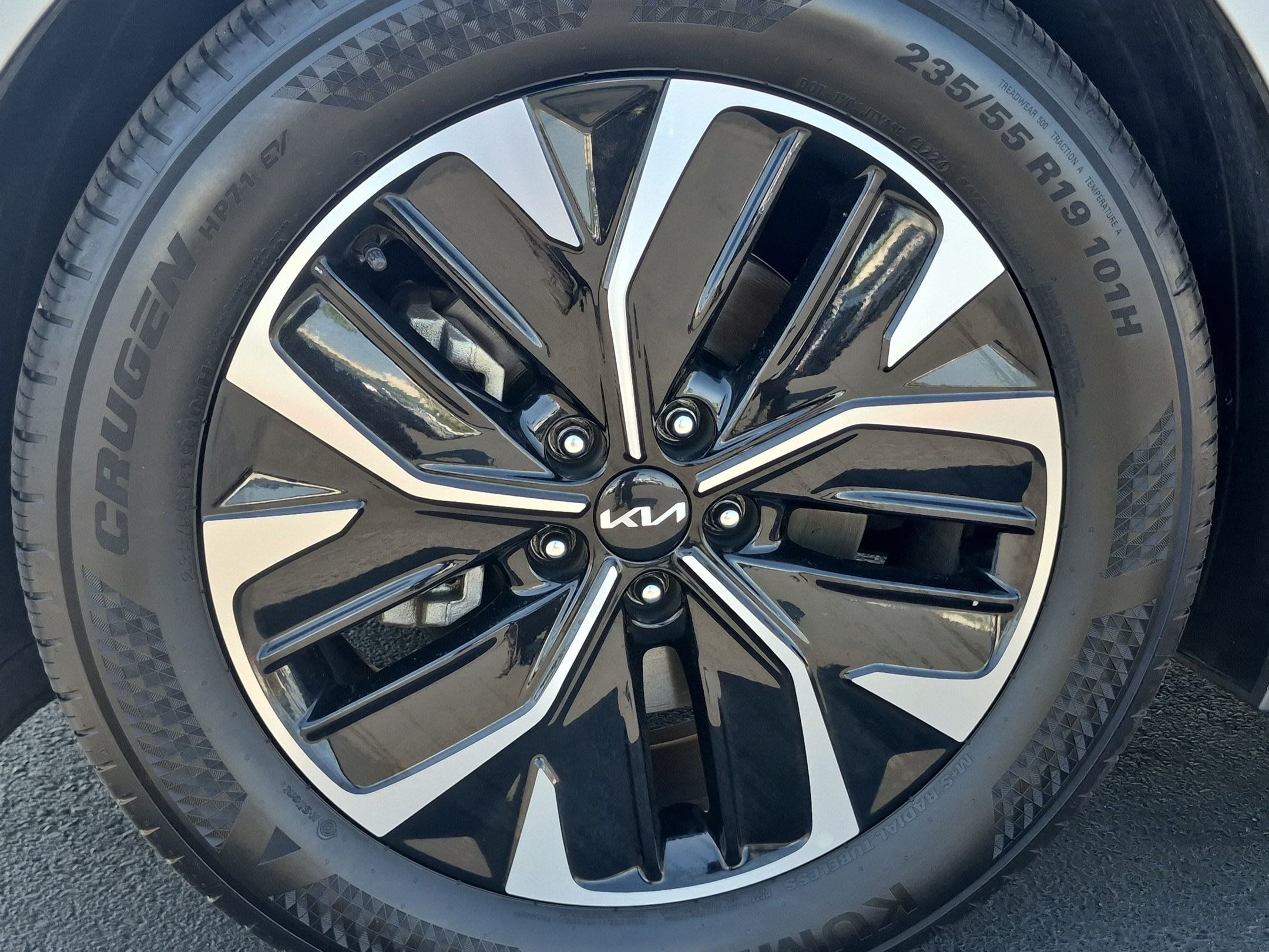 Used 2024 Kia EV6 GT-Line RWD image 13