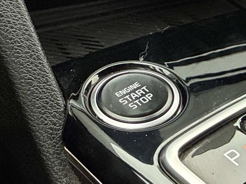 Used 2024 Kia Sportage EX image 34