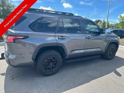 Used 2024 Toyota Sequoia TRD Pro AWD/4WD image 4