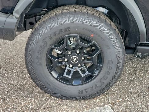 New 2026 Ford Bronco Badlands AWD/4WD image 6