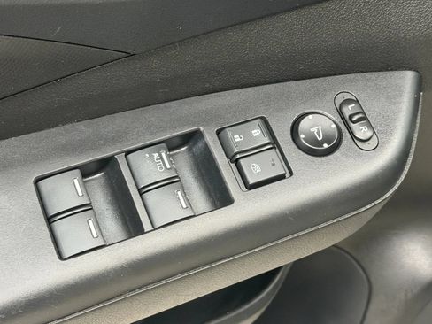 Used 2016 Honda CR-V LX image 22