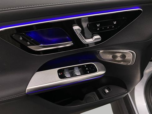 Certified 2026 Mercedes-Benz GLC 300 4MATIC image 32