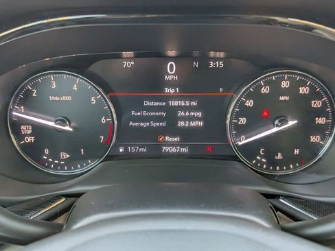 Used 2021 Buick Envision Essence image 31