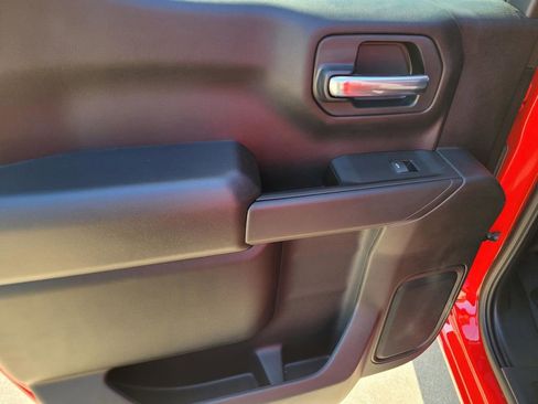 New 2025 Chevrolet Silverado 1500 Custom image 7