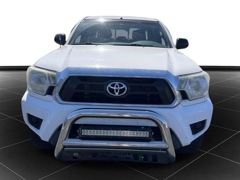 Used 2014 Toyota Tacoma PreRunner w/ SR5 Package RWD image 8