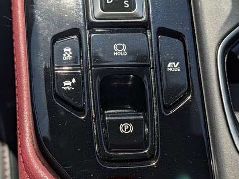 Used 2024 Lexus NX 350h AWD w/ Vision Package image 17