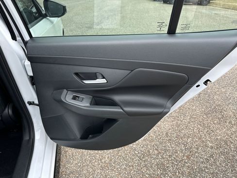 New 2026 Nissan Sentra SR w/ SR Premium Package FWD image 16