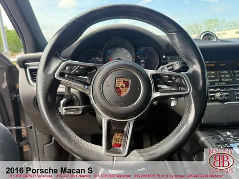 Used 2016 Porsche Macan S AWD/4WD image 21