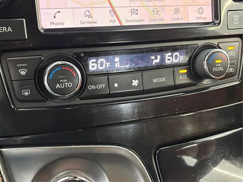 Used 2019 Nissan Maxima Platinum w/ Reserve Package image 39