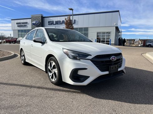Used 2023 Subaru Legacy Premium image 8