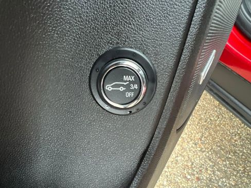 Used 2023 Chevrolet Blazer RS w/ Enhanced Convenience Package image 34