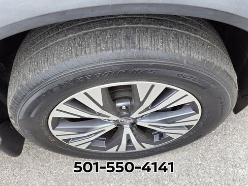 Used 2023 Nissan Rogue SV image 4