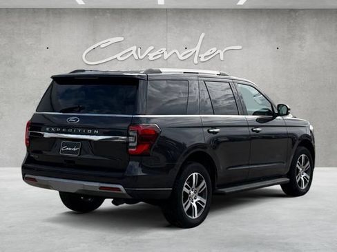 Used 2024 Ford Expedition Limited RWD image 18