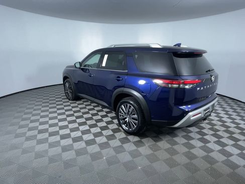 Certified 2023 Nissan Pathfinder SL w/ SL Premium Package image 7