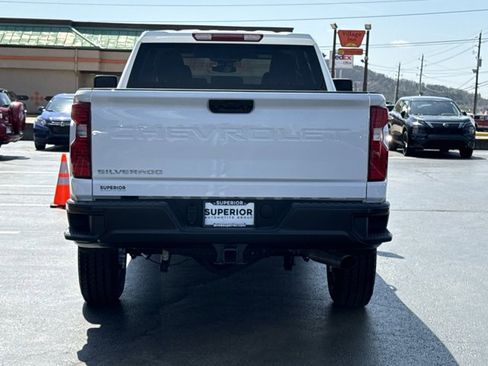 Used 2026 Chevrolet Silverado 2500 W/T w/ WT Convenience Package image 4
