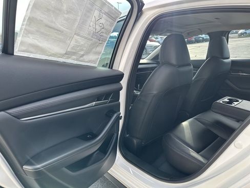 New 2026 MAZDA MAZDA3 2.5 S Sedan w/ Preferred Pkg image 17