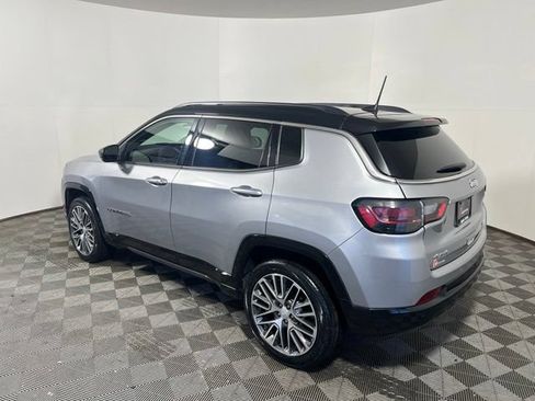 Used 2023 Jeep Compass Limited w/ Elite Group AWD/4WD image 4