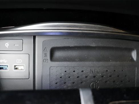 Certified 2024 Genesis G80 3.5T Sport image 26