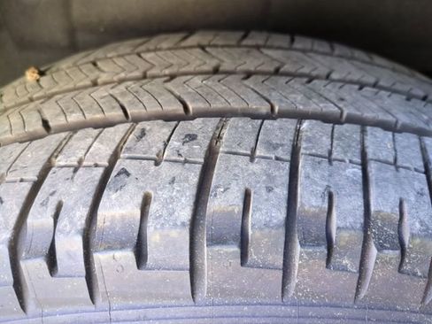 Used 2024 Ford Expedition XLT RWD image 10