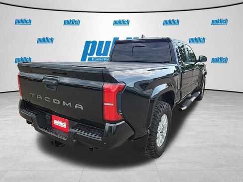 Used 2024 Toyota Tacoma SR5 AWD/4WD image 5