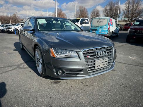 Used 2013 Audi S8 w/ Full Leather Pkg image 11