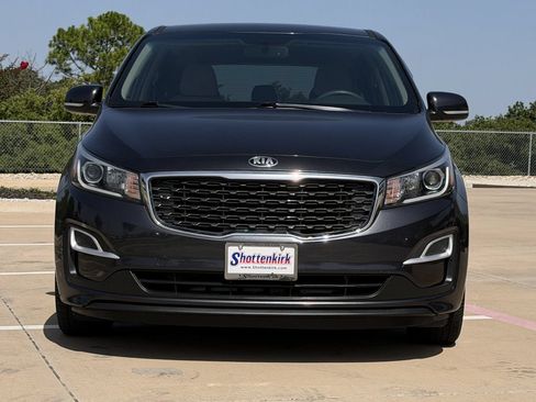 Used 2021 Kia Sedona LX FWD image 7