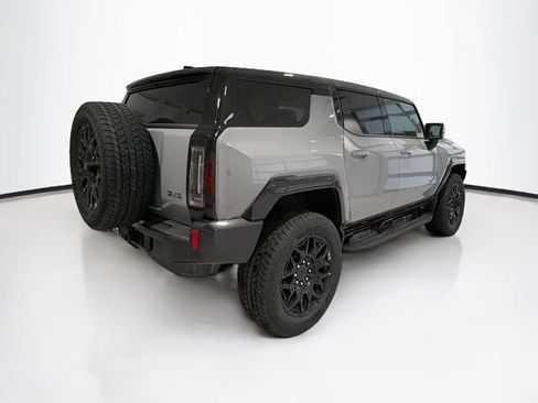 New 2025 GMC Hummer EV 2X image 6