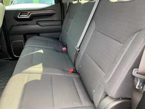 Certified 2023 Chevrolet Silverado 1500 RST image 19