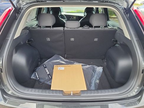 New 2026 Kia Niro LX FWD image 14