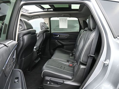 Used 2023 Acura MDX SH-AWD w/ Advance Package image 22