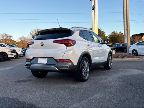 Used 2023 Buick Encore GX Essence w/ Experience Buick Package image 33
