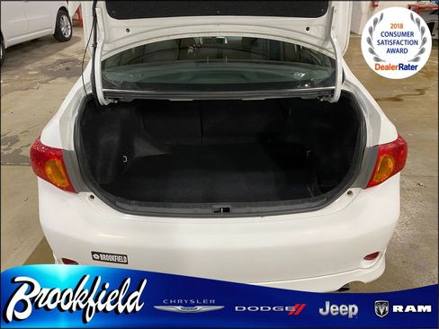 Used 2010 Toyota Corolla image 13