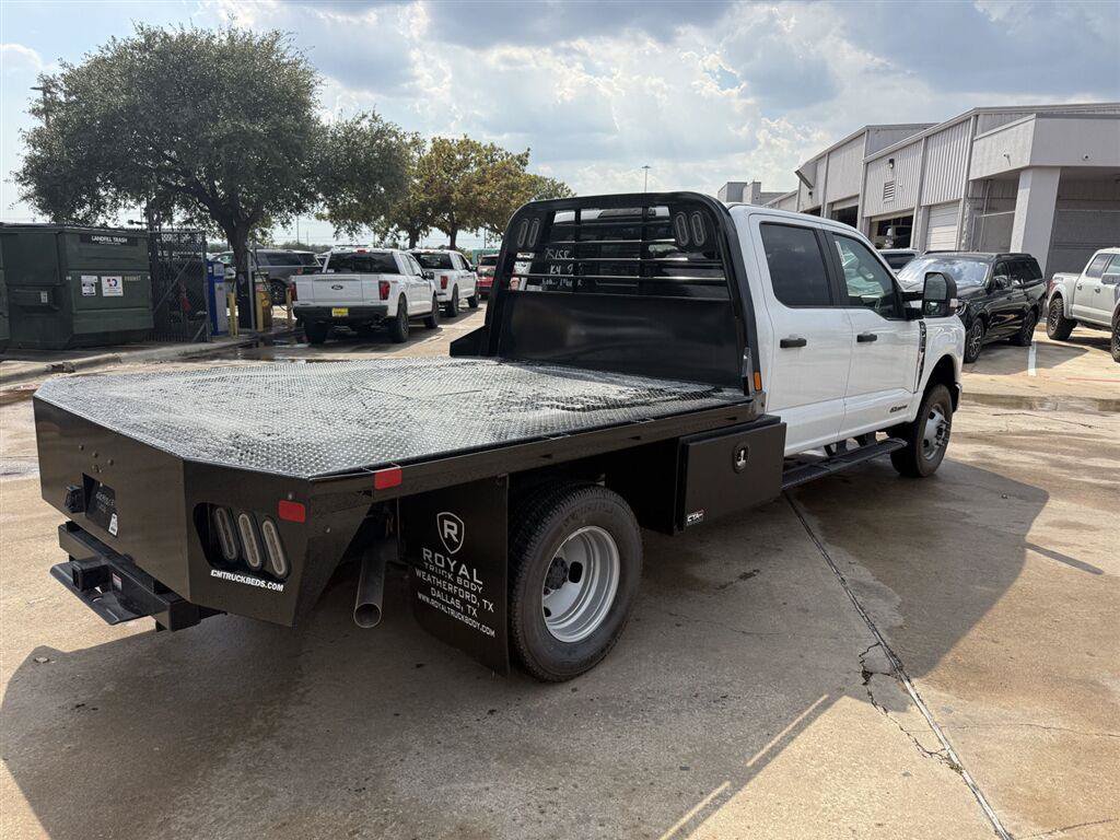 New 2026 Ford F350 XL w/ XL Chrome Package AWD/4WD image 3