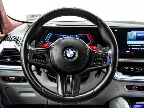 Used 2023 BMW XM image 21