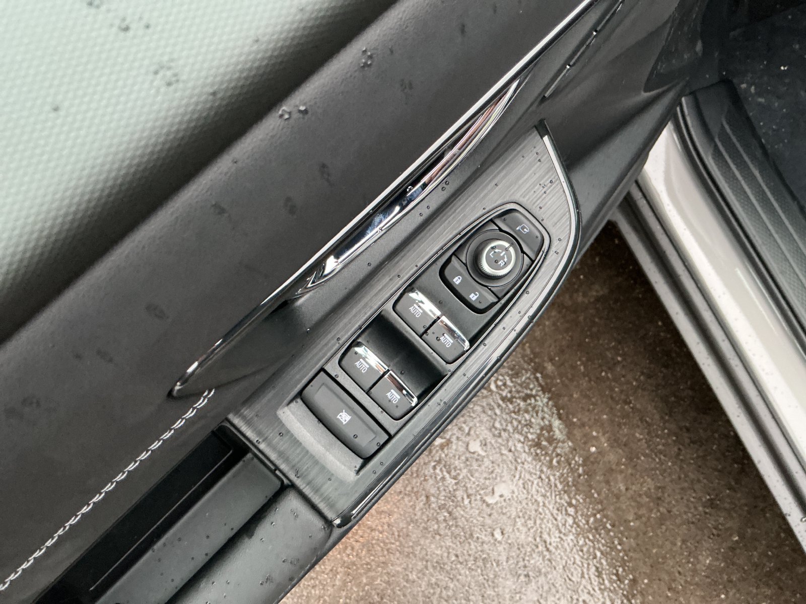 New 2026 Subaru Outback Touring XT AWD/4WD image 11