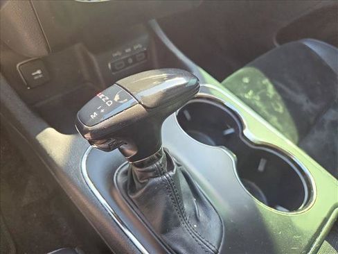 Used 2018 Dodge Durango GT AWD/4WD image 11