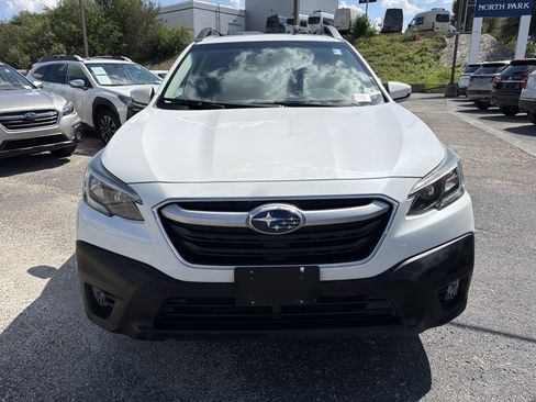 Used 2020 Subaru Outback Premium w/ Popular Package #1 AWD/4WD image 8