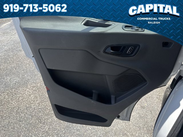 Used 2024 Ford Transit 250 148 High Roof Extended RWD image 26