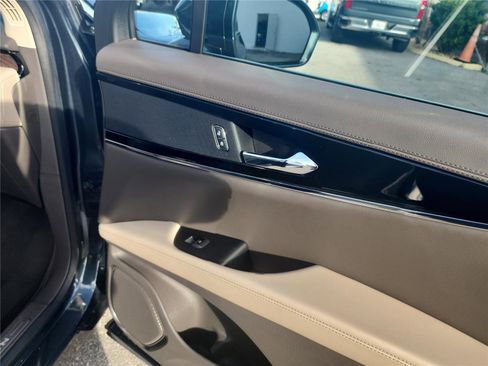 Used 2022 Lincoln Nautilus Reserve image 24
