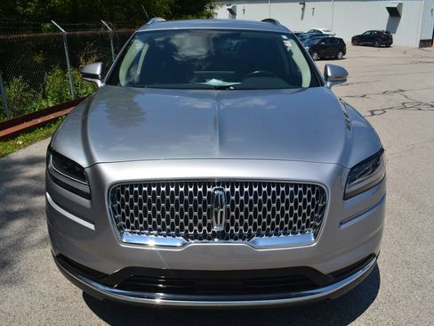 Used 2023 Lincoln Nautilus AWD w/ Premium Package image 2