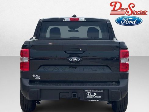 New 2026 Ford Maverick XLT w/ XLT Luxury Package FWD image 8