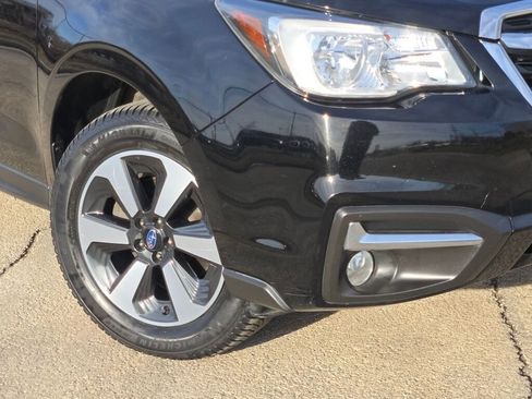 Used 2017 Subaru Forester 2.5i Limited image 3