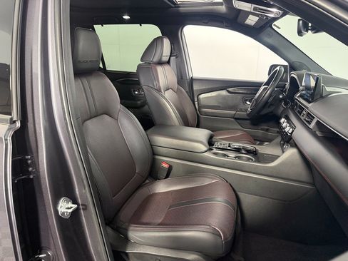 Used 2025 Honda Pilot Black Edition image 30