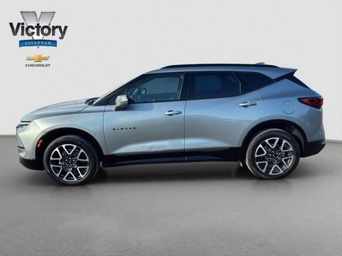 Used 2024 Chevrolet Blazer RS w/ Enhanced Convenience Package image 4