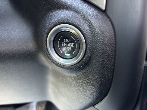 Used 2020 Chevrolet Silverado 1500 LT Trail Boss w/ LPO, Dark Essentials Package image 28