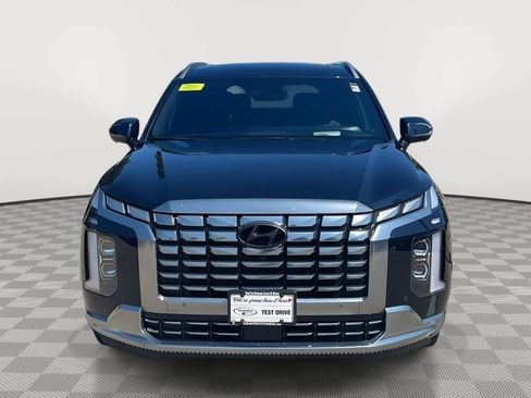 Used 2025 Hyundai Palisade Calligraphy AWD/4WD image 2